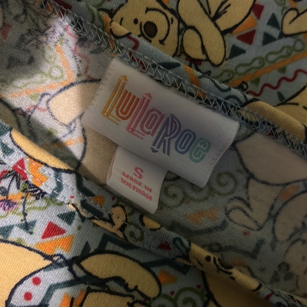 Lularoe Disney Winnie the Pooh Irma top shirt size Small S Aztec floral print - Picture 4 of 4